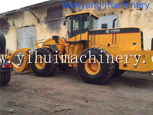 Wenyang machinery WY978J 12Ton wheel loader with log grapple suitable for big diameter wood log proveedor