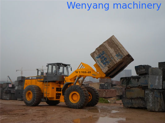 Suministro de gran capacidad máquina de minas de terreno áspero 40T carga de montacargas de bloque con motor de 247KW proveedor