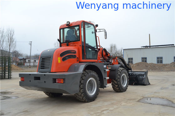 China WY2500 maquinaria de construcción 4WD manipulador de 2.5 toneladas telescópico proveedor