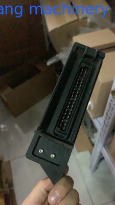 suministro de repuestos originales ZF electrónicos EST117 6057008011 proveedor