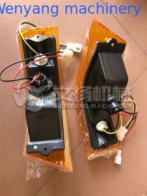 Es el LG856 de Lonking.15.24 Lámpara de giro delantera izquierda/derecha piezas de repuesto originales de cargador de ruedas proveedor